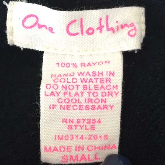 ✨SOLD✨One Clothing Embroidered Floral Tunic Dress - Picture 5 of 6